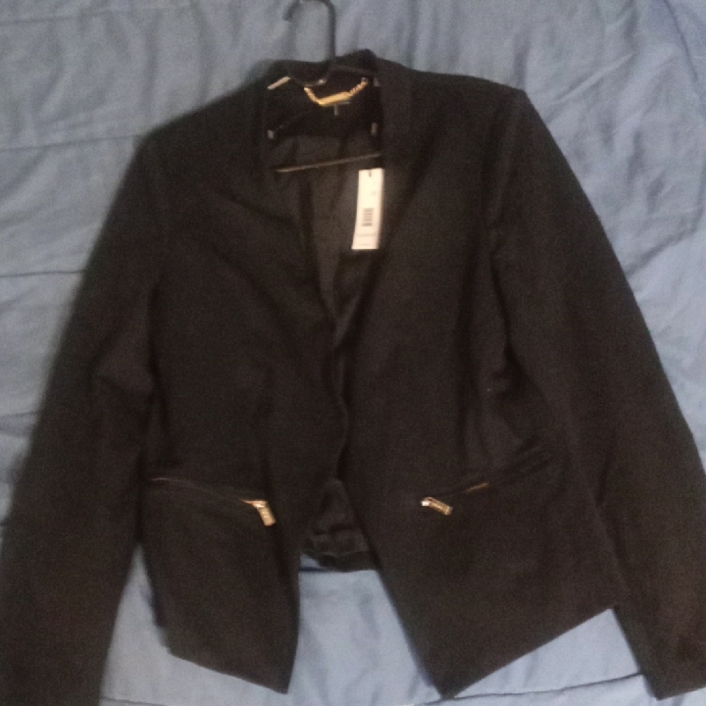 T Tahari Black Blazer with Modern Cropped Silhouette